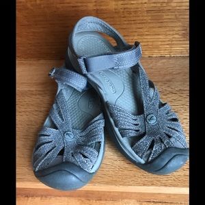 Keen Ladies Sandal size 6.5